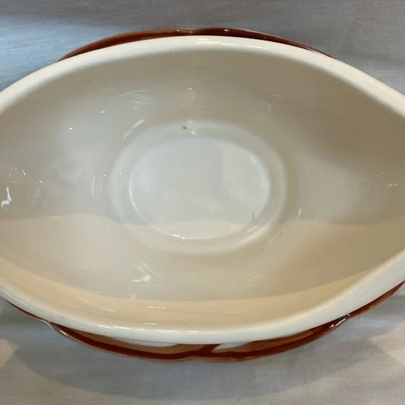 Franciscan Apple Gravy Boat - Picture 5 of 8
